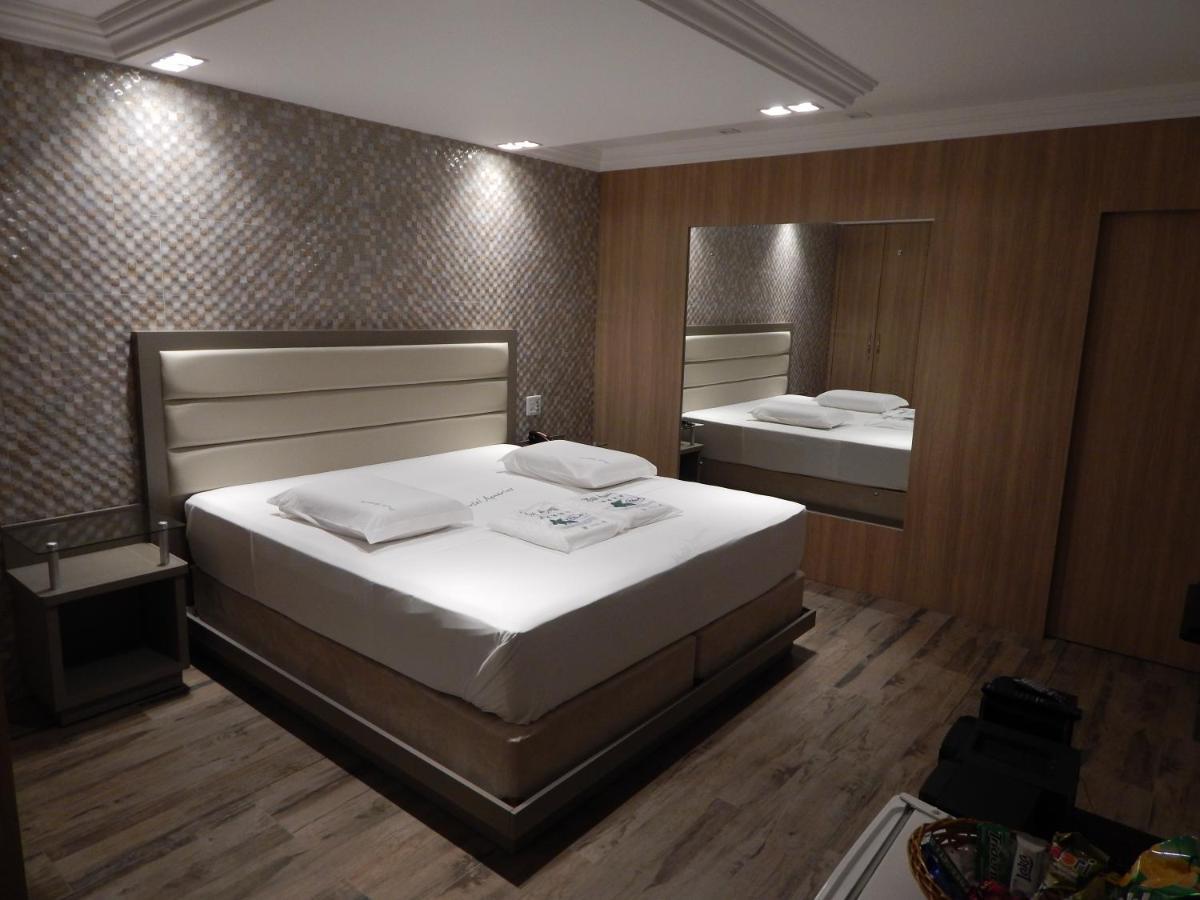 Motel Aquarius Ponta Grossa  Bagian luar foto